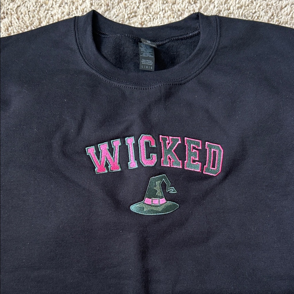Gildan Black 'Wicked' Sweatshirt